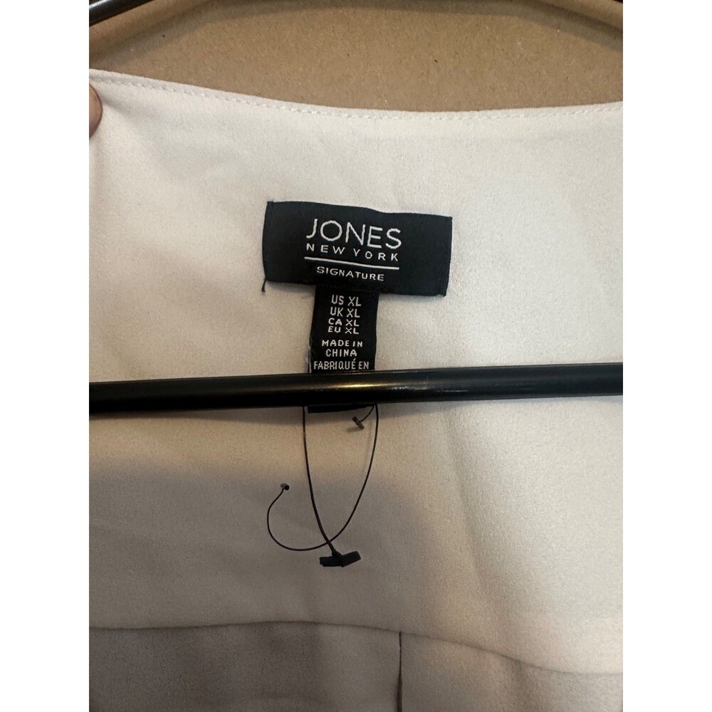 Jones NY White Blouse - Women's long sleeve XL - Picture 5 of 5